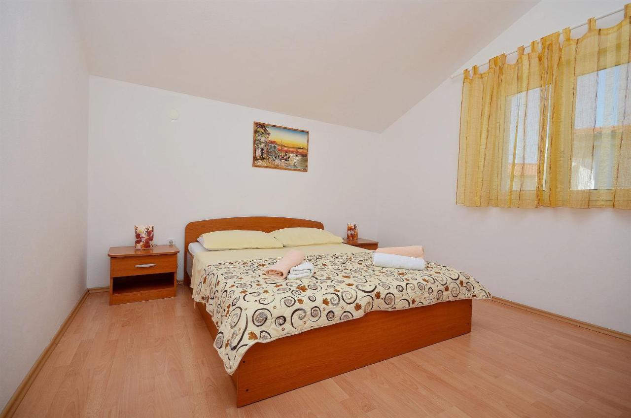 Apartments Sime Vodice Bagian luar foto