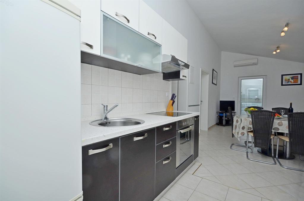 Apartments Sime Vodice Bagian luar foto