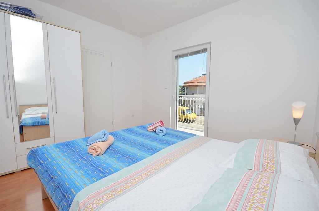 Apartments Sime Vodice Bagian luar foto