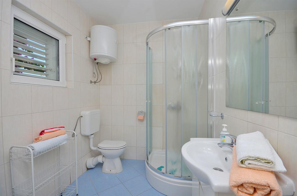 Apartments Sime Vodice Bagian luar foto
